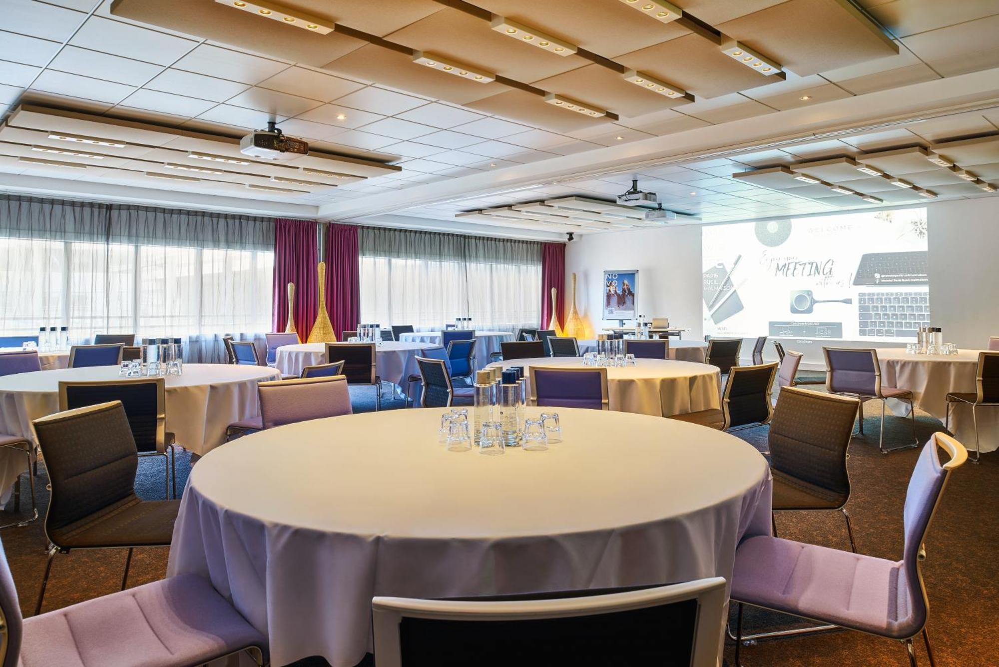 Novotel Paris Rueil Malmaison Ngoại thất bức ảnh