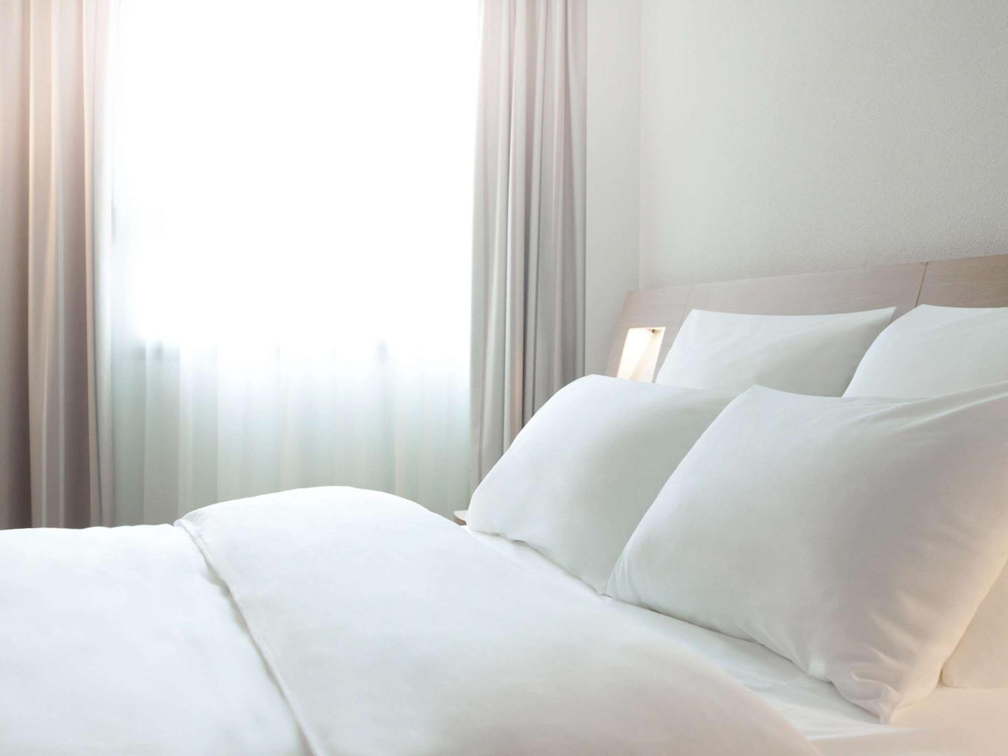 Novotel Paris Rueil Malmaison Ngoại thất bức ảnh