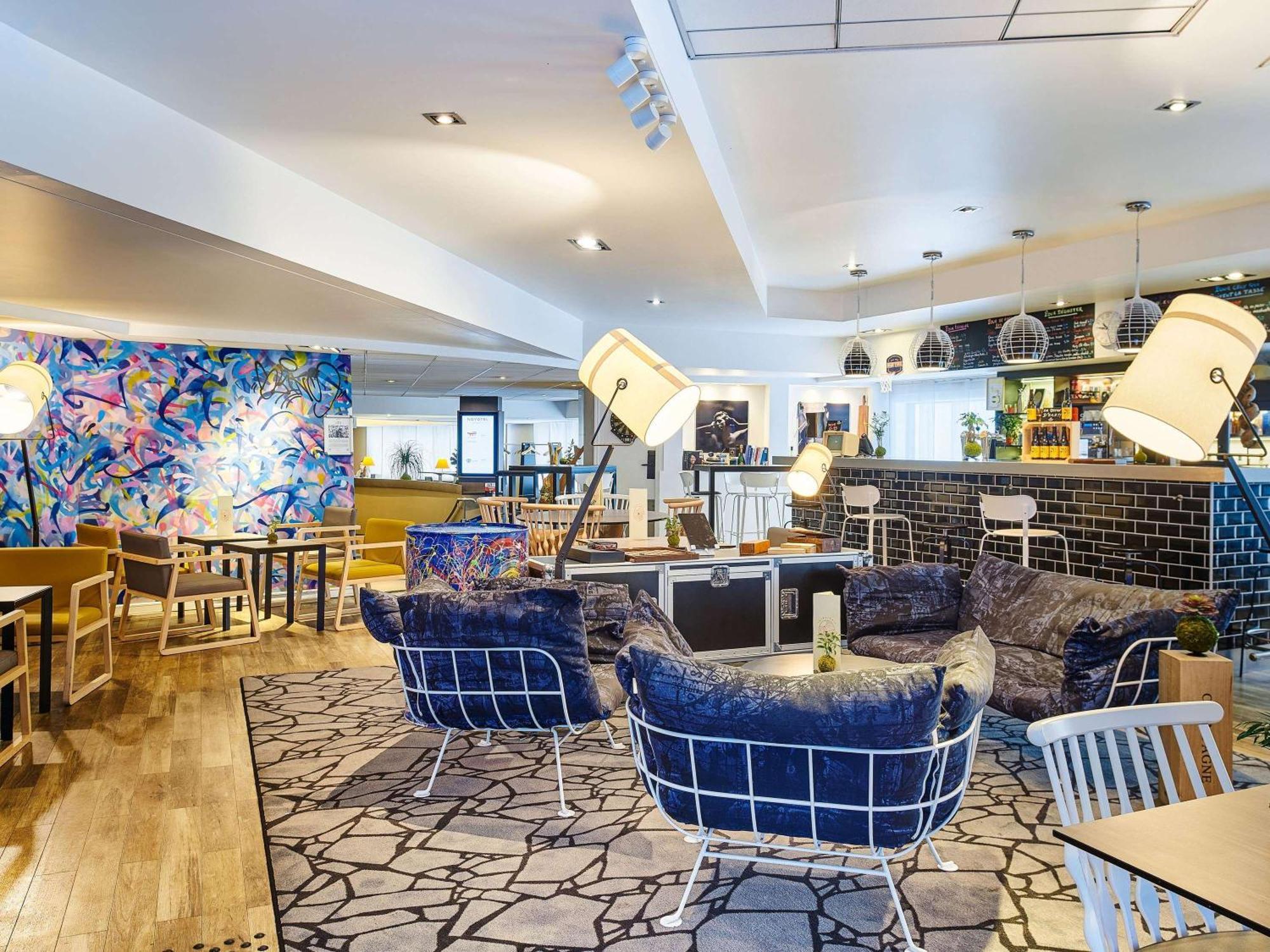Novotel Paris Rueil Malmaison Ngoại thất bức ảnh