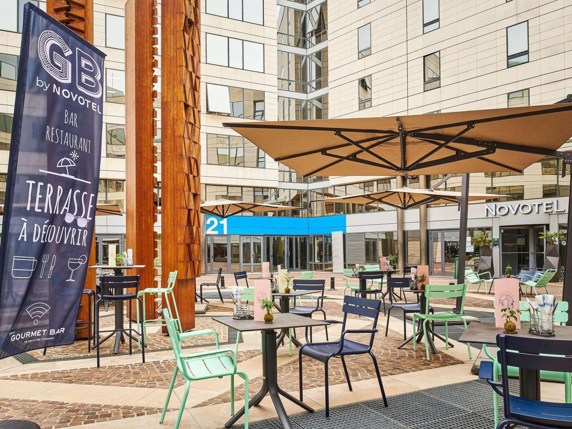 Novotel Paris Rueil Malmaison Ngoại thất bức ảnh